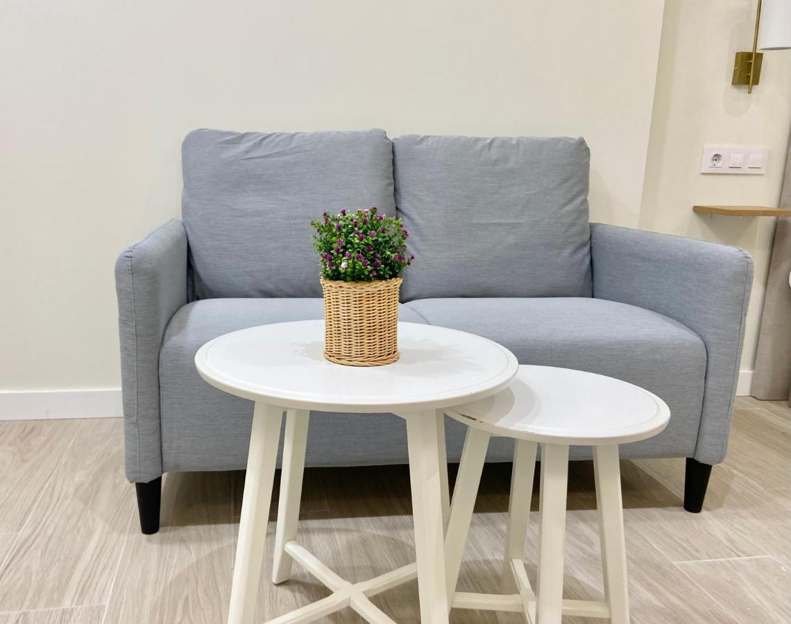 Apartamento Madrid Junto Palacio Real Luaran gambar