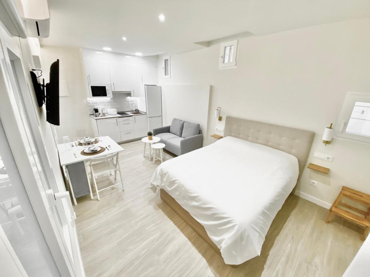 Apartamento Madrid Junto Palacio Real Luaran gambar