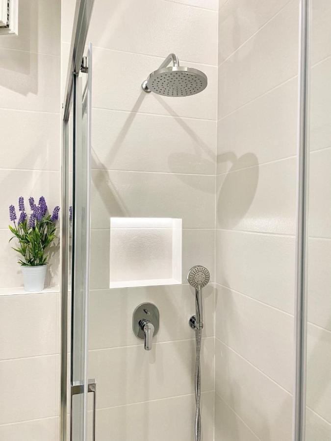 Apartamento Madrid Junto Palacio Real Luaran gambar