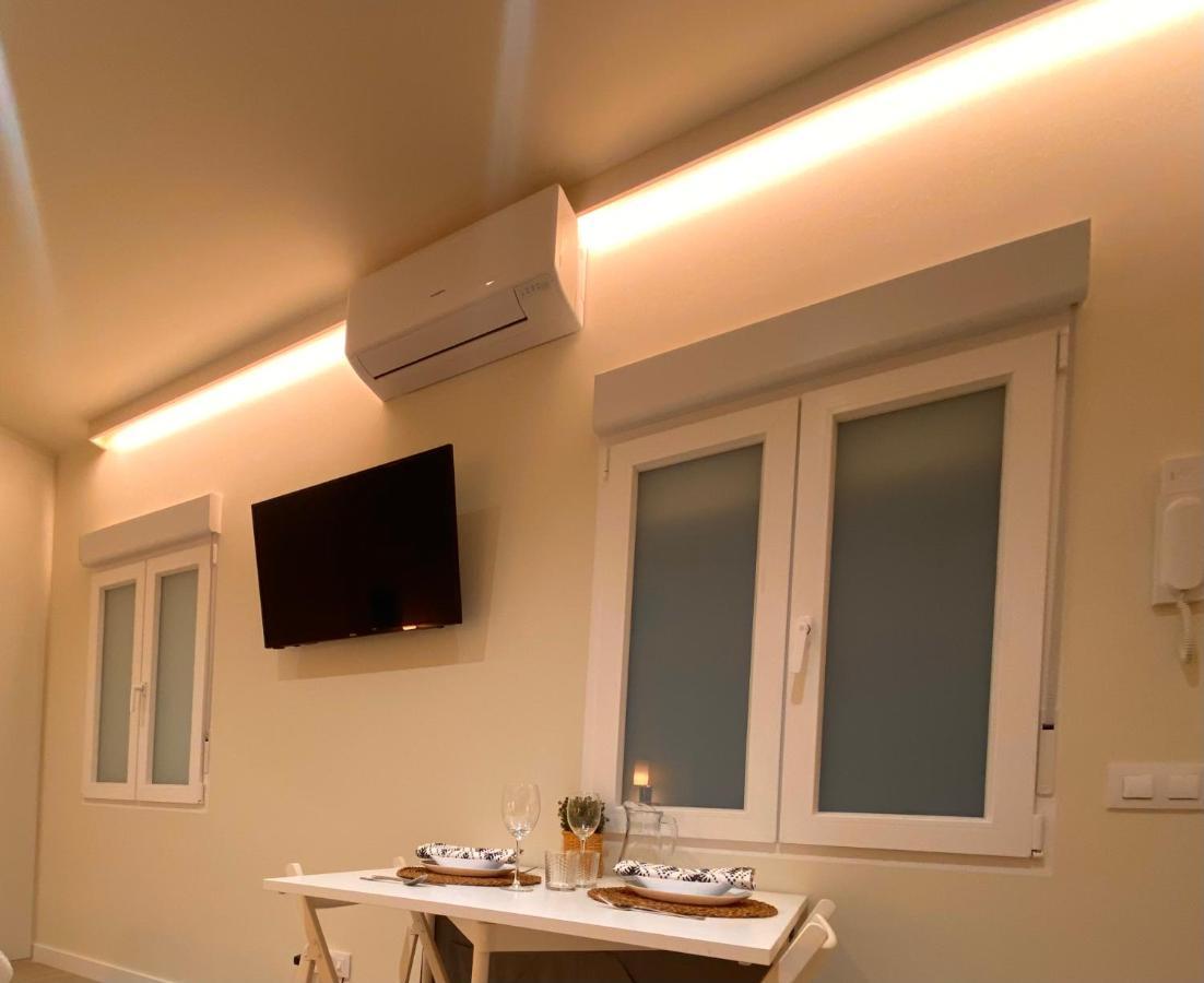 Apartamento Madrid Junto Palacio Real Luaran gambar